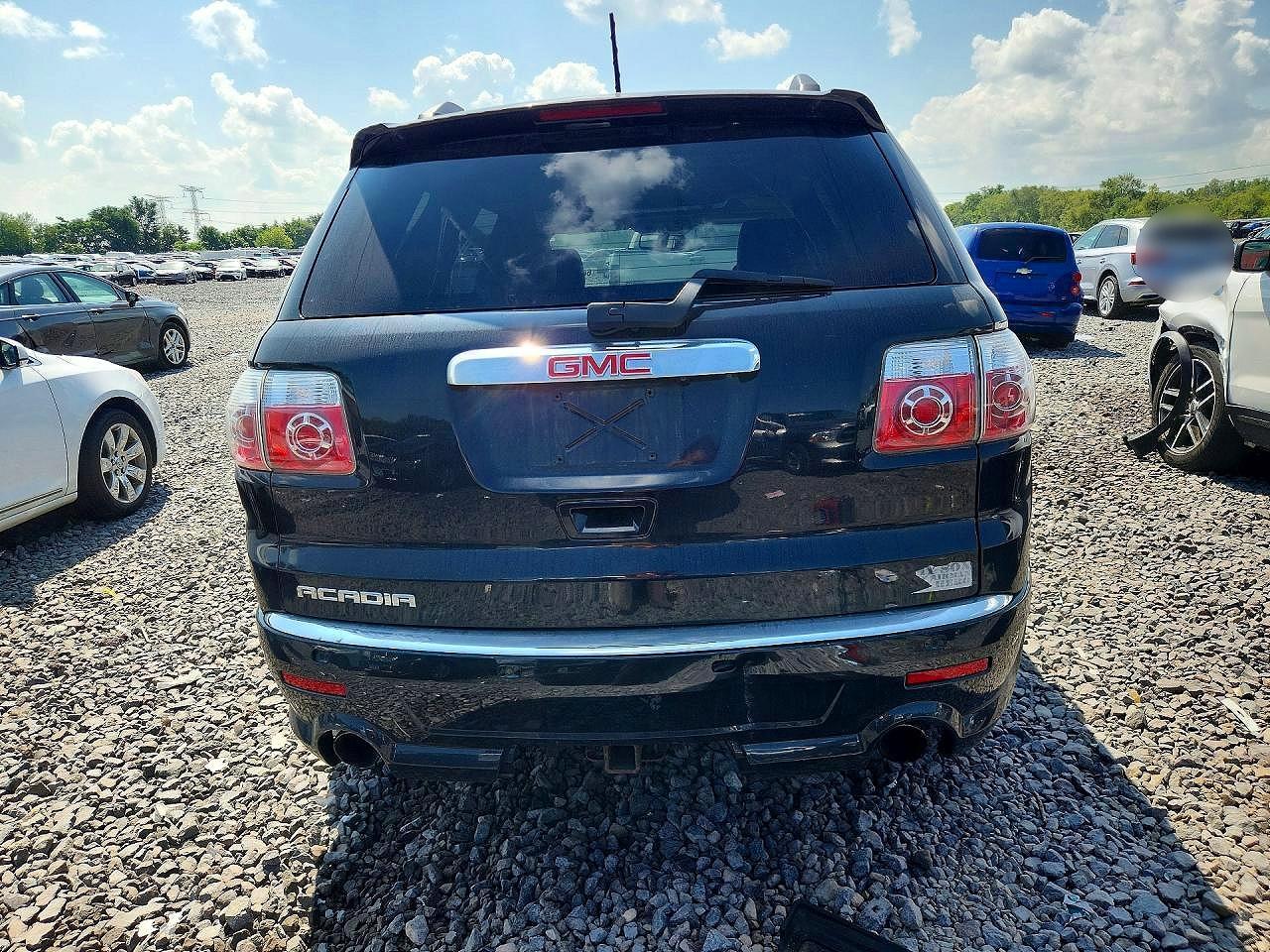 2012 GMC Acadia Denali