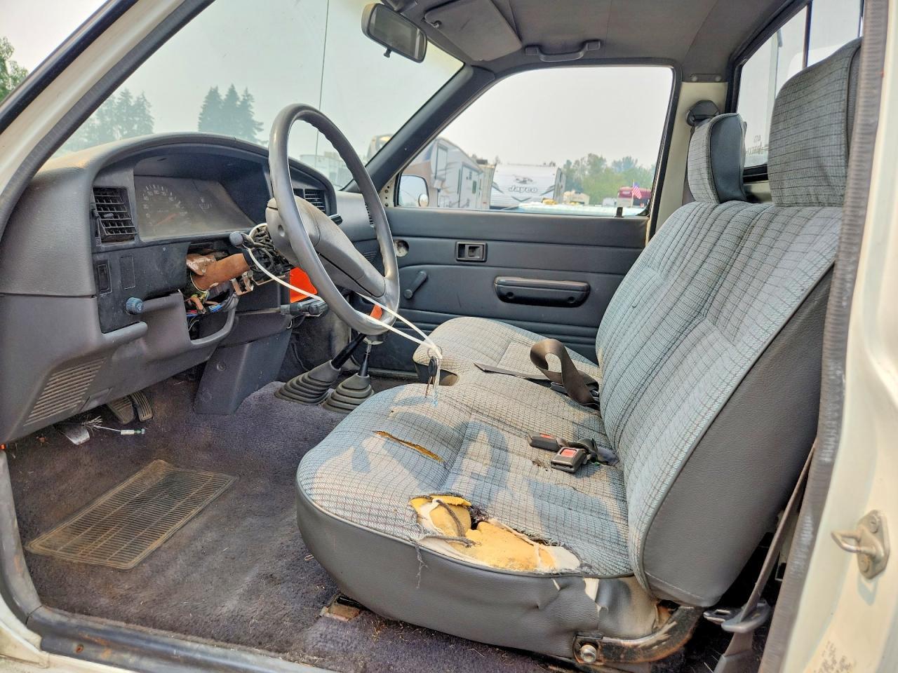 1991 Toyota Pickup Deluxe