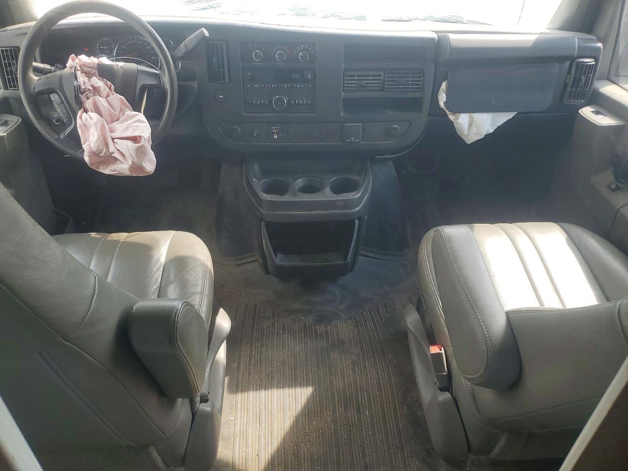 2016 Chevrolet Express G3500