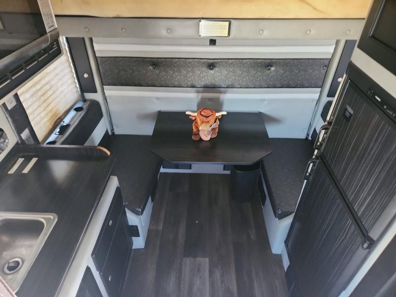 2020 Freightliner M2 112 MED-Semi Truck