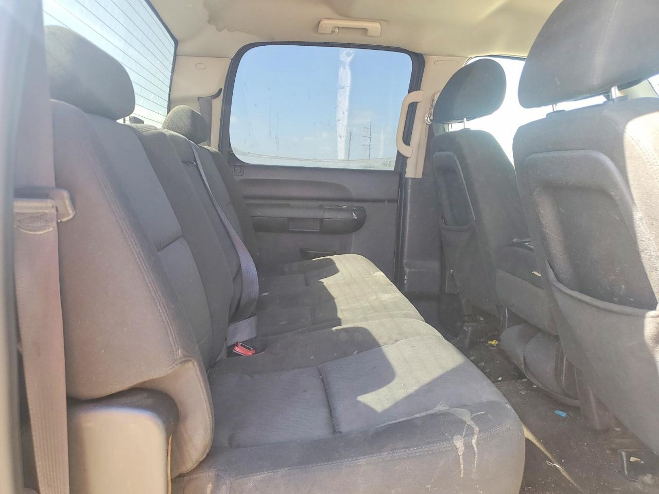 2011 Chevrolet Silverado C1500 LS