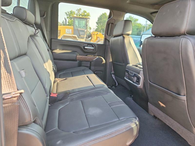 2021 Chevrolet Silverado K2500 High Country