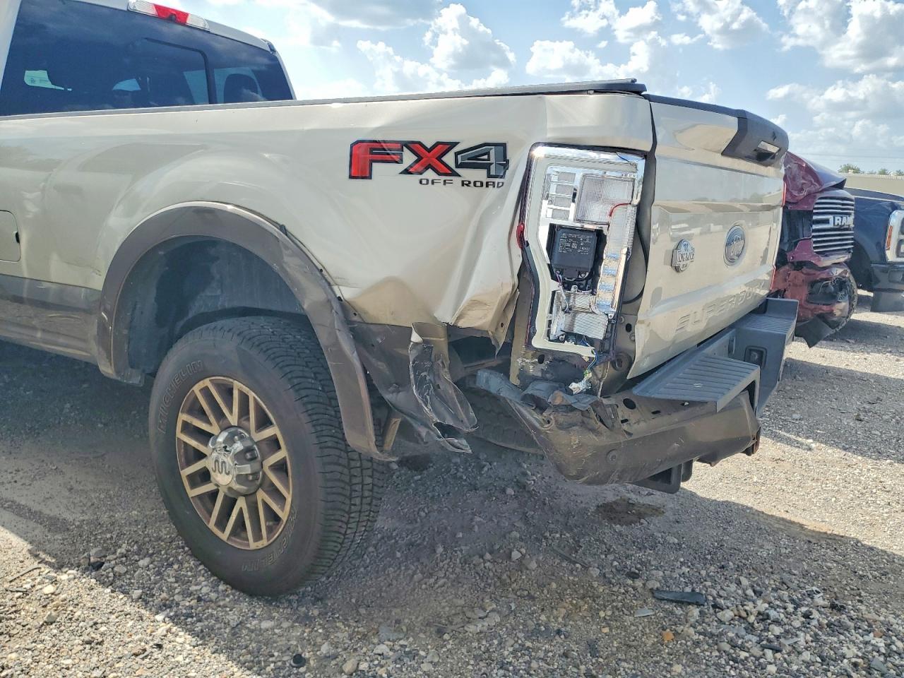 2017 Ford F350 Super Duty