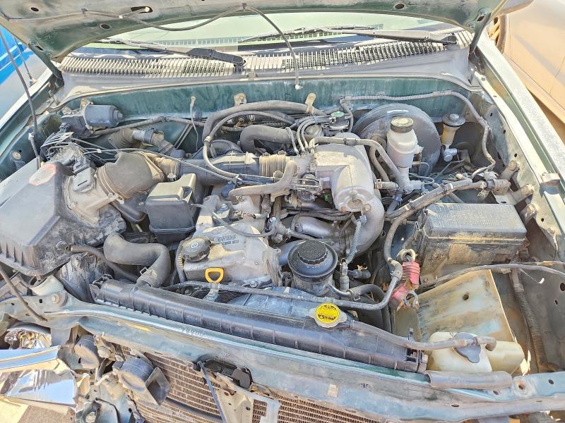 2003 Toyota Tacoma Base