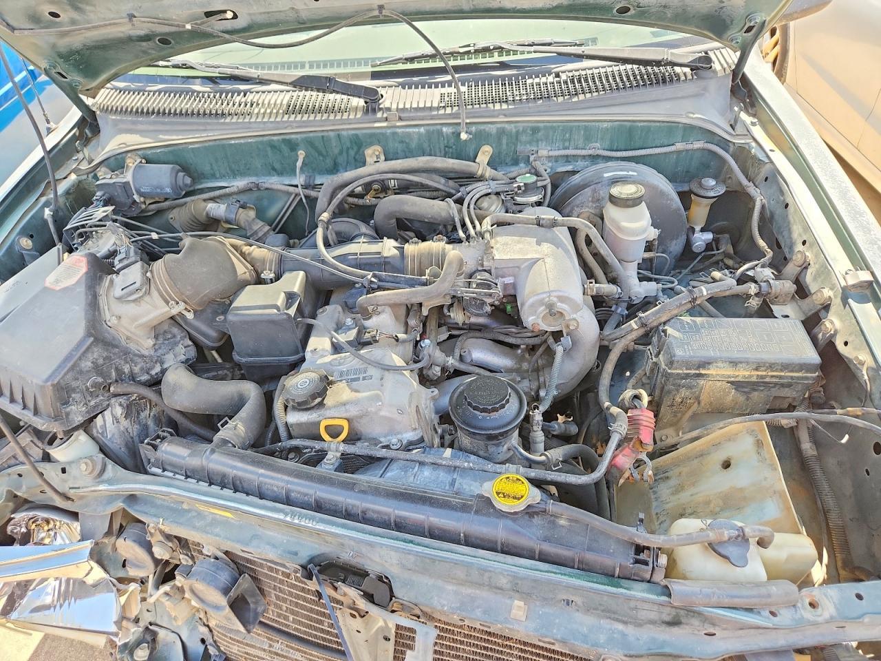 2003 Toyota Tacoma Base