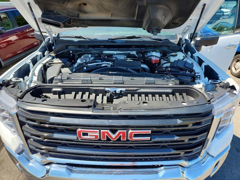 2023 GMC Sierra K3500 SLT