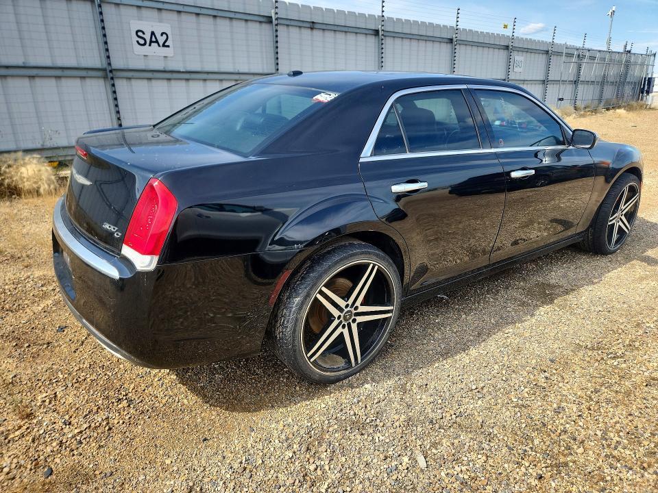2016 Chrysler 300c Platinum