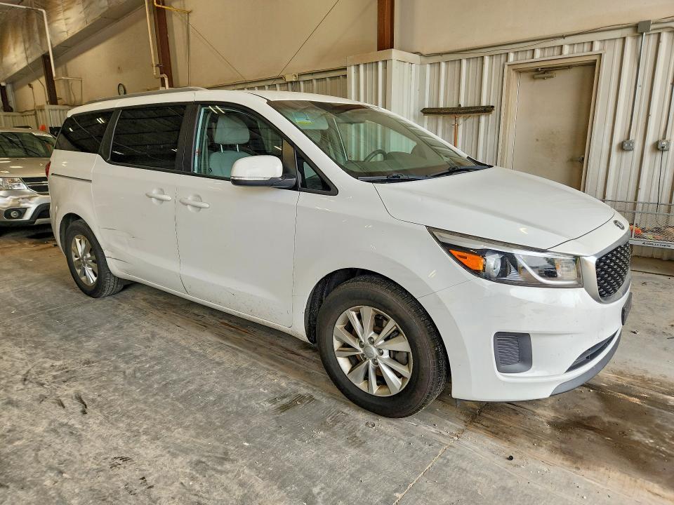 2016 KIA Sedona lx