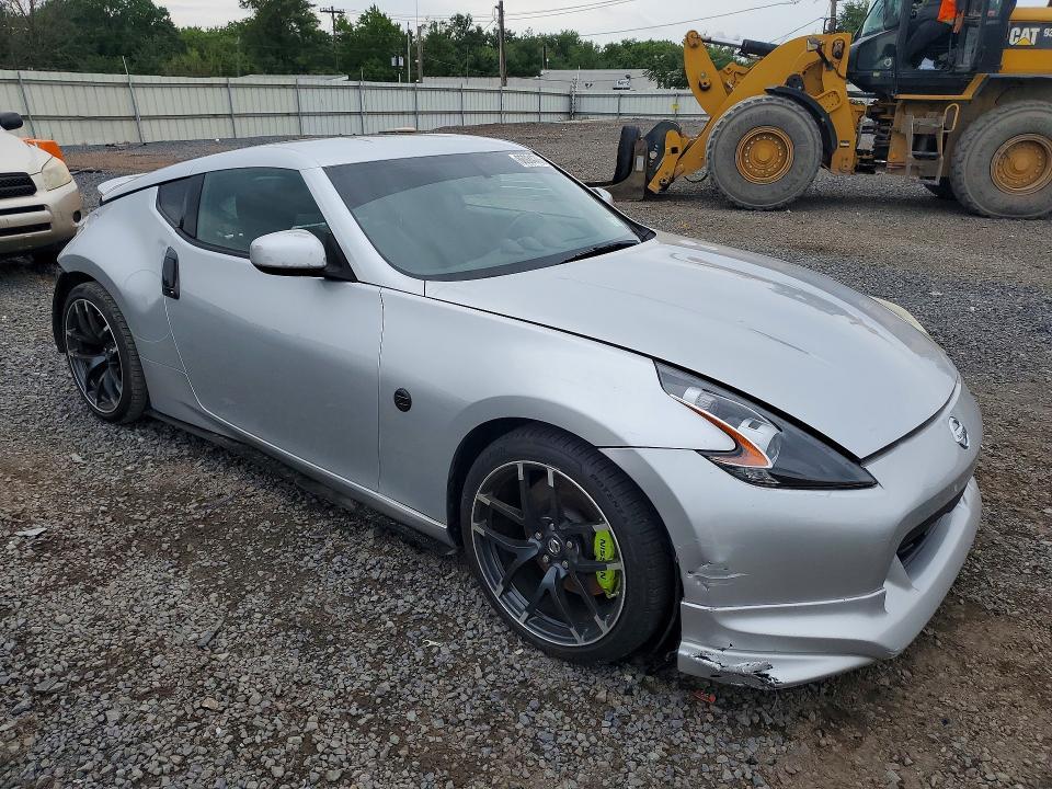 2012 Nissan 370z Base