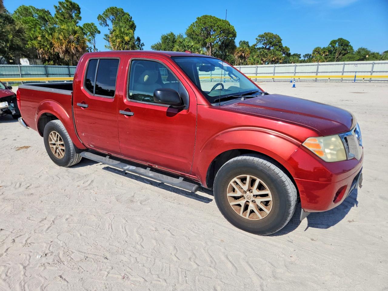 2014 Nissan Frontier S