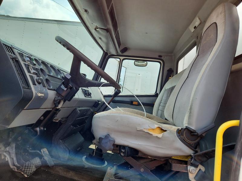 1997 Freightliner FL70 BOX Truck