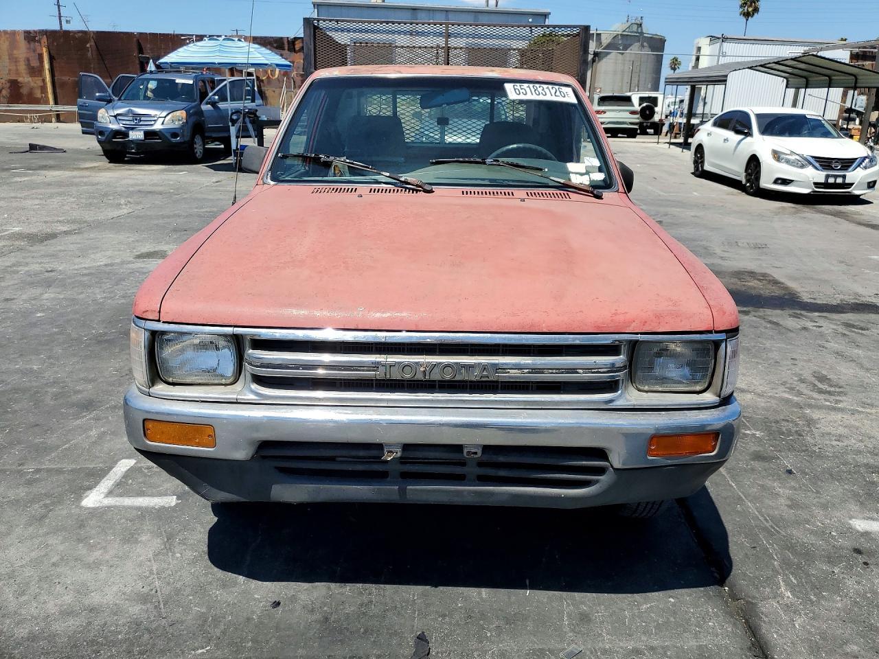 1991 Toyota Pickup Deluxe