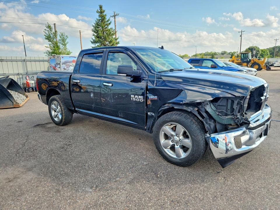 2017 Dodge Ram 1500 slt