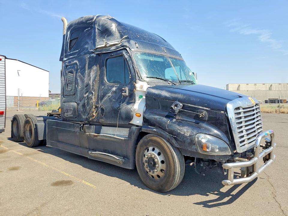 2018 Freightliner Cascadia 125