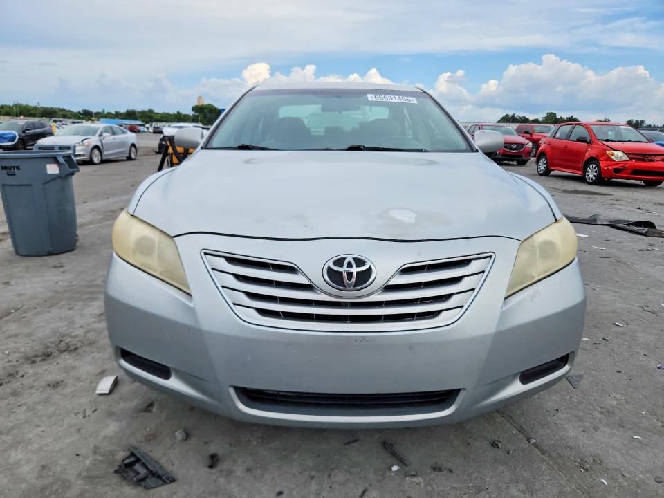 2007 Toyota Camry le