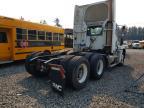 2000 Freightliner FLD120 Semi Truck