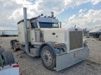 2001 Peterbilt 379 Semi Truck