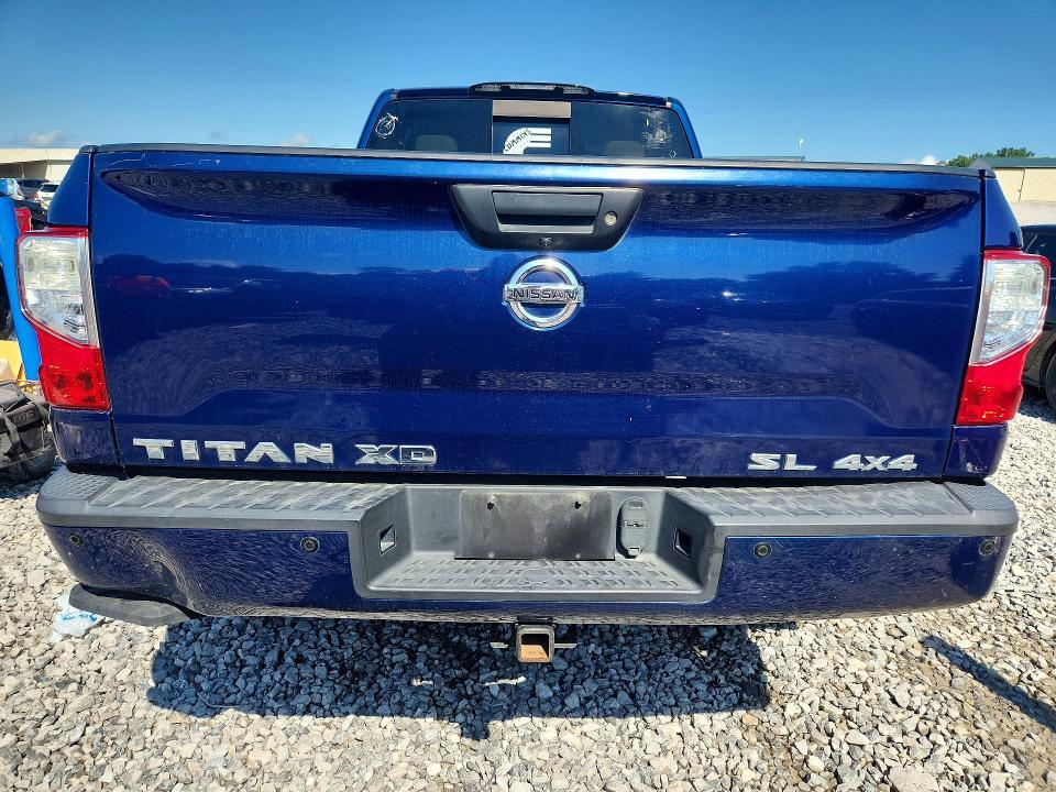 2016 Nissan Titan XD SL