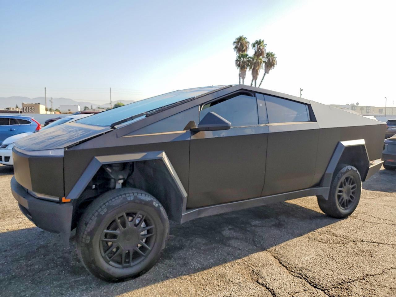 2024 Tesla Cybertruck