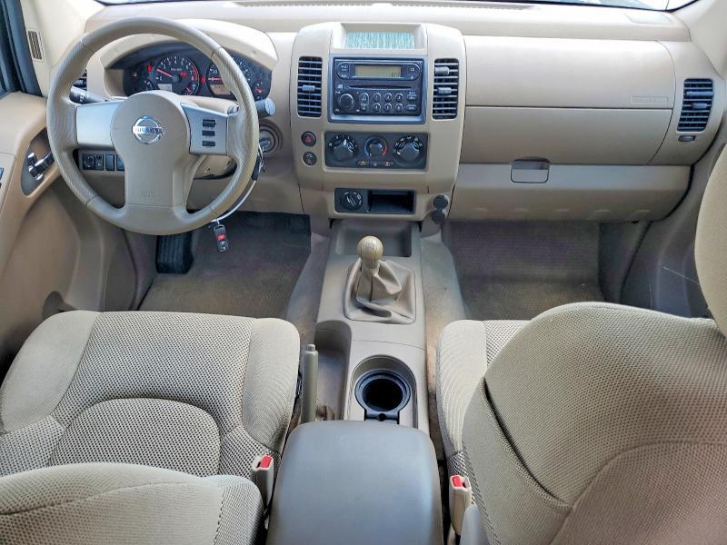 2005 Nissan Frontier SE