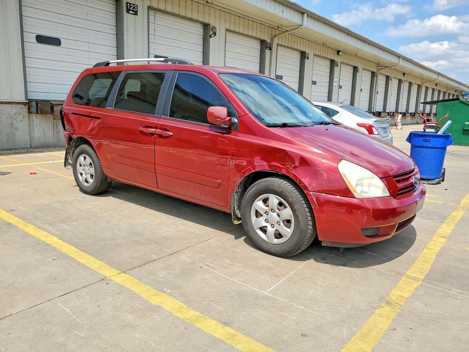 2010 KIA Sedona LX