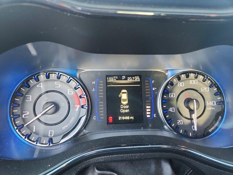 2015 Chrysler 200 s