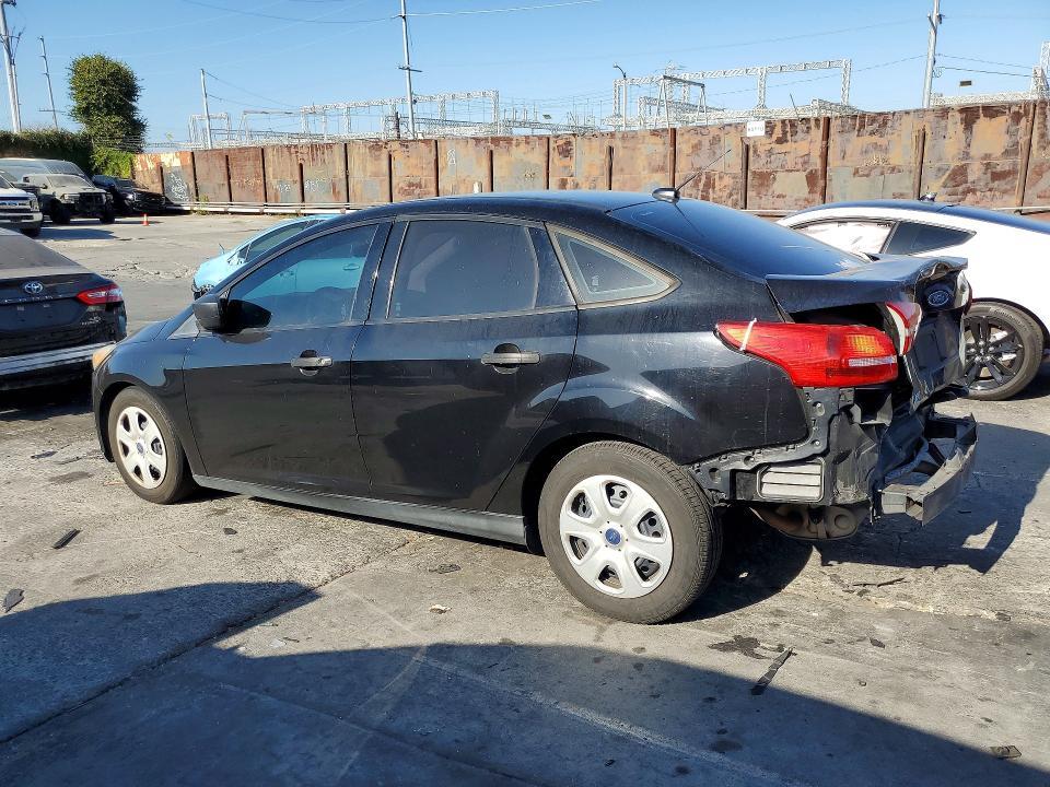 2016 Ford Focus s