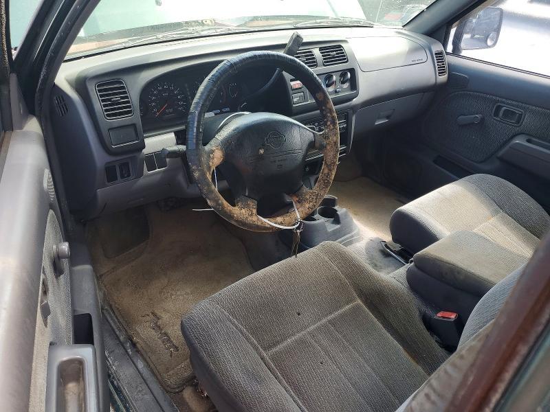 2000 Nissan Frontier XE