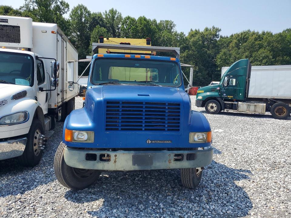 1999 International 4000 4700