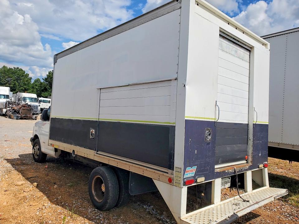 2014 Chevrolet Express G4500 Refrigerated BOX Truck