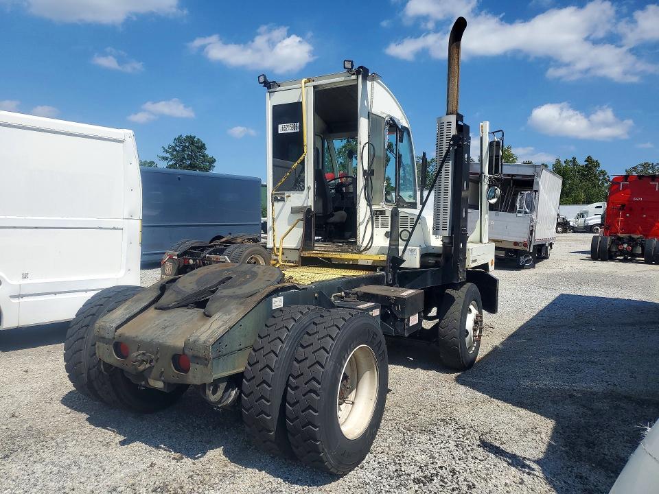 2018 Autocar Xspotter Yard Truck