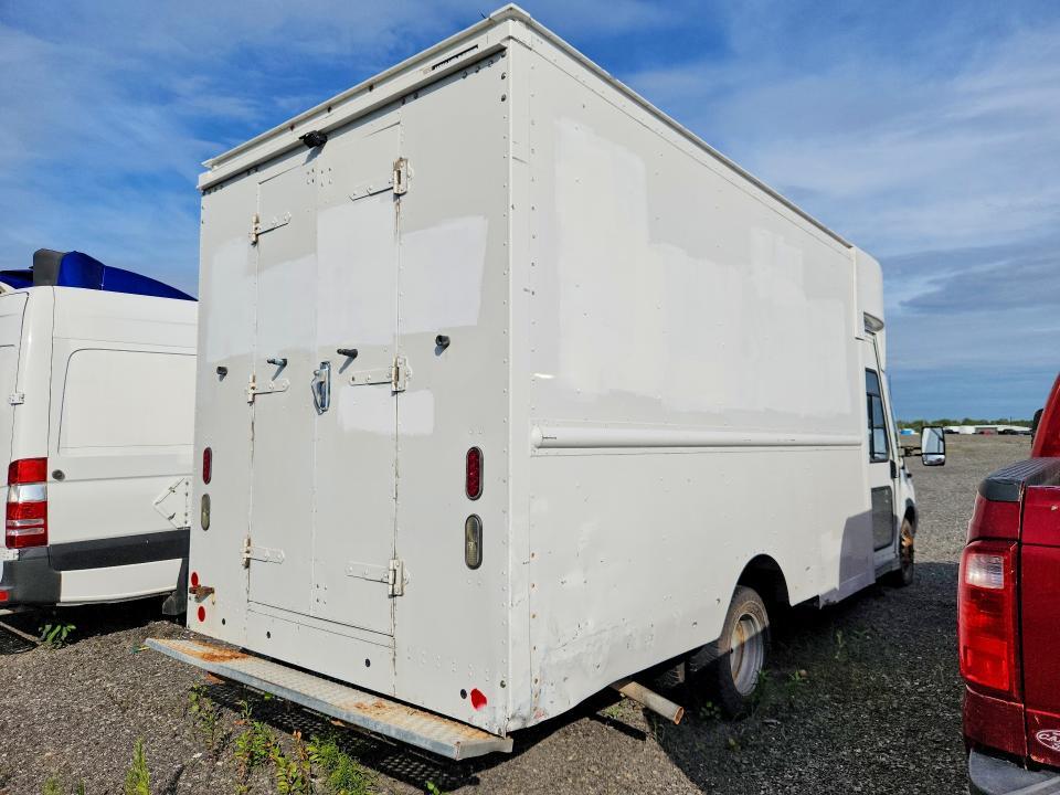 2016 Ford Transit Delivery Truck