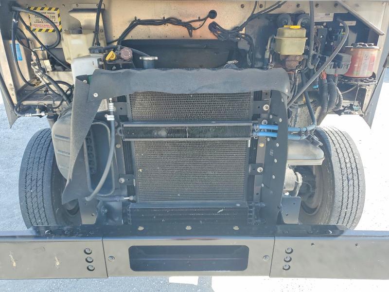 2020 Freightliner MT45G Chassis Delivery Truck