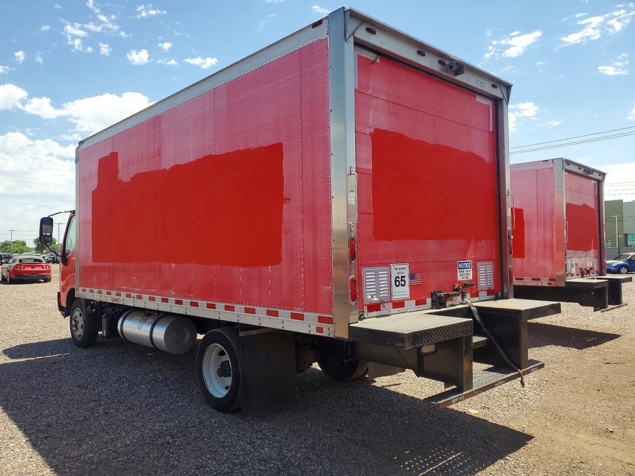 2018 Hino 195 BOX Truck