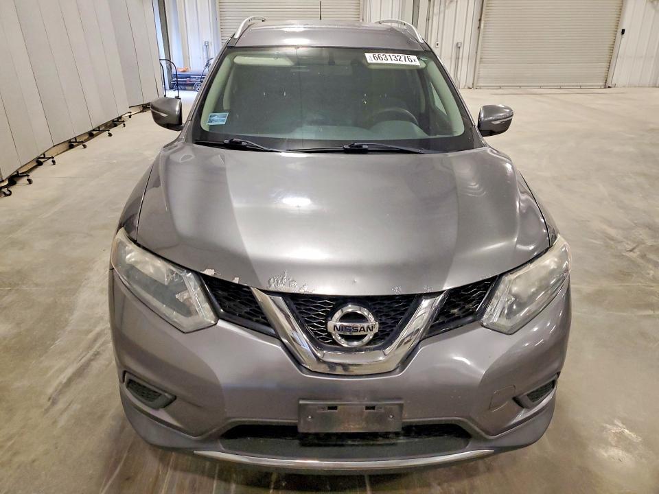 2015 Nissan Rogue sv