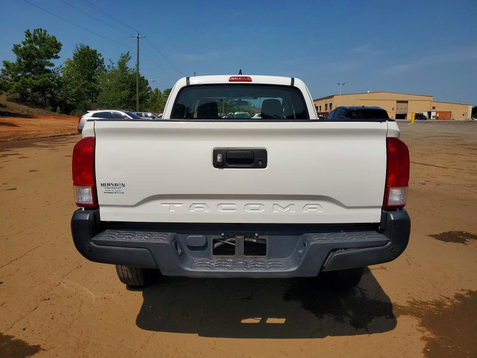 2017 Toyota Tacoma SR