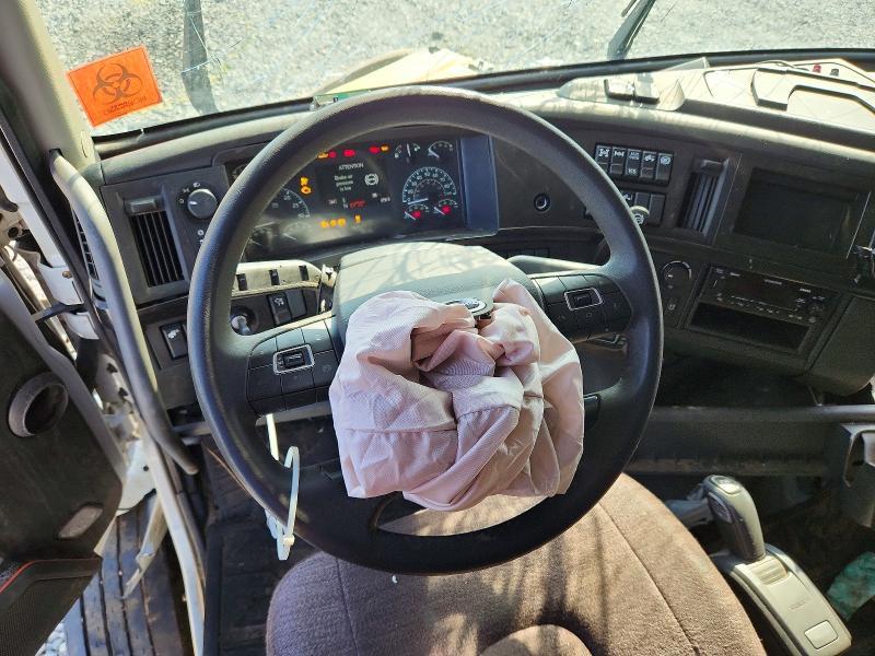 2024 Volvo VNR Semi Truck