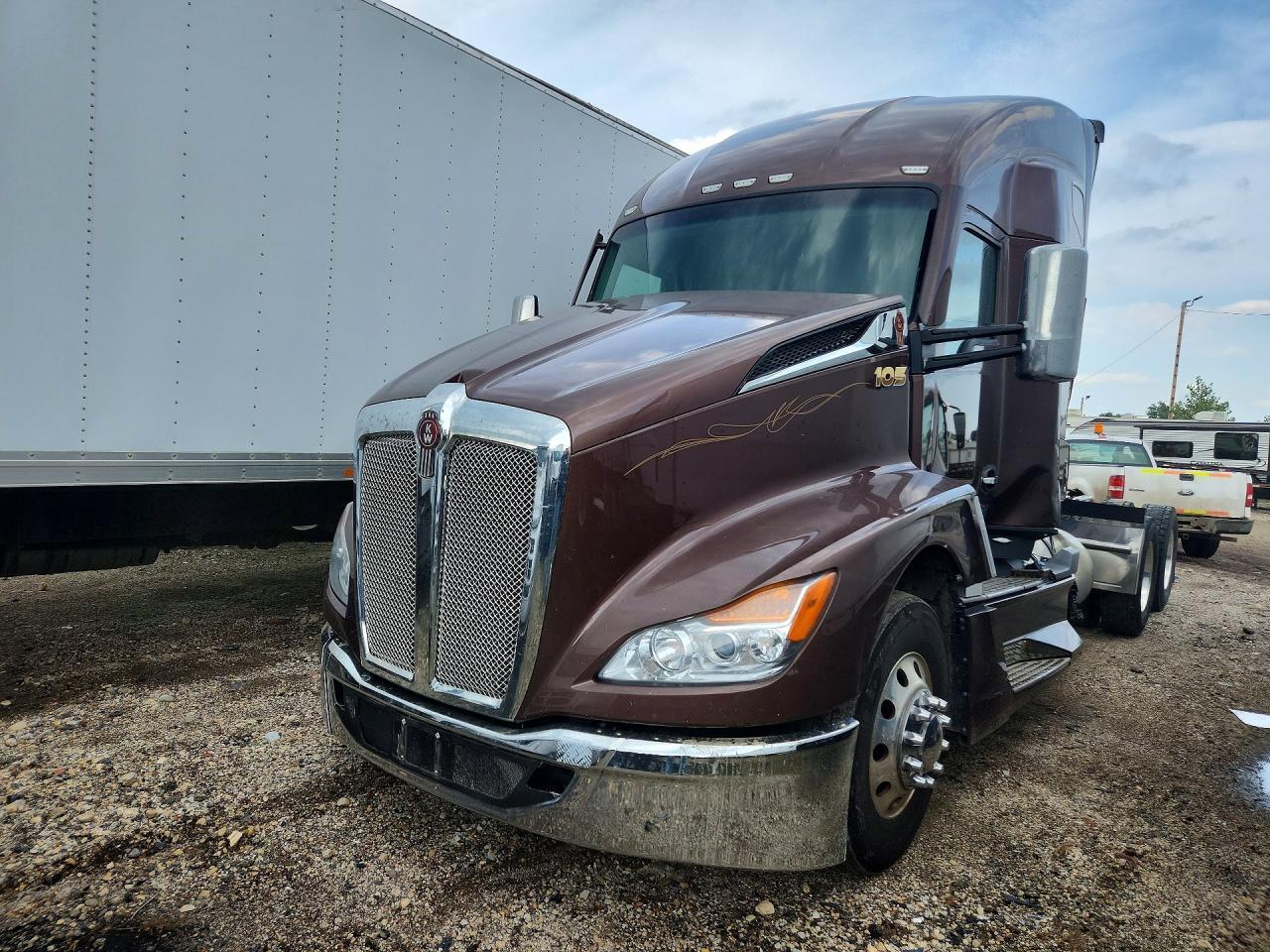 2023 Kenworth T680 Semi Truck