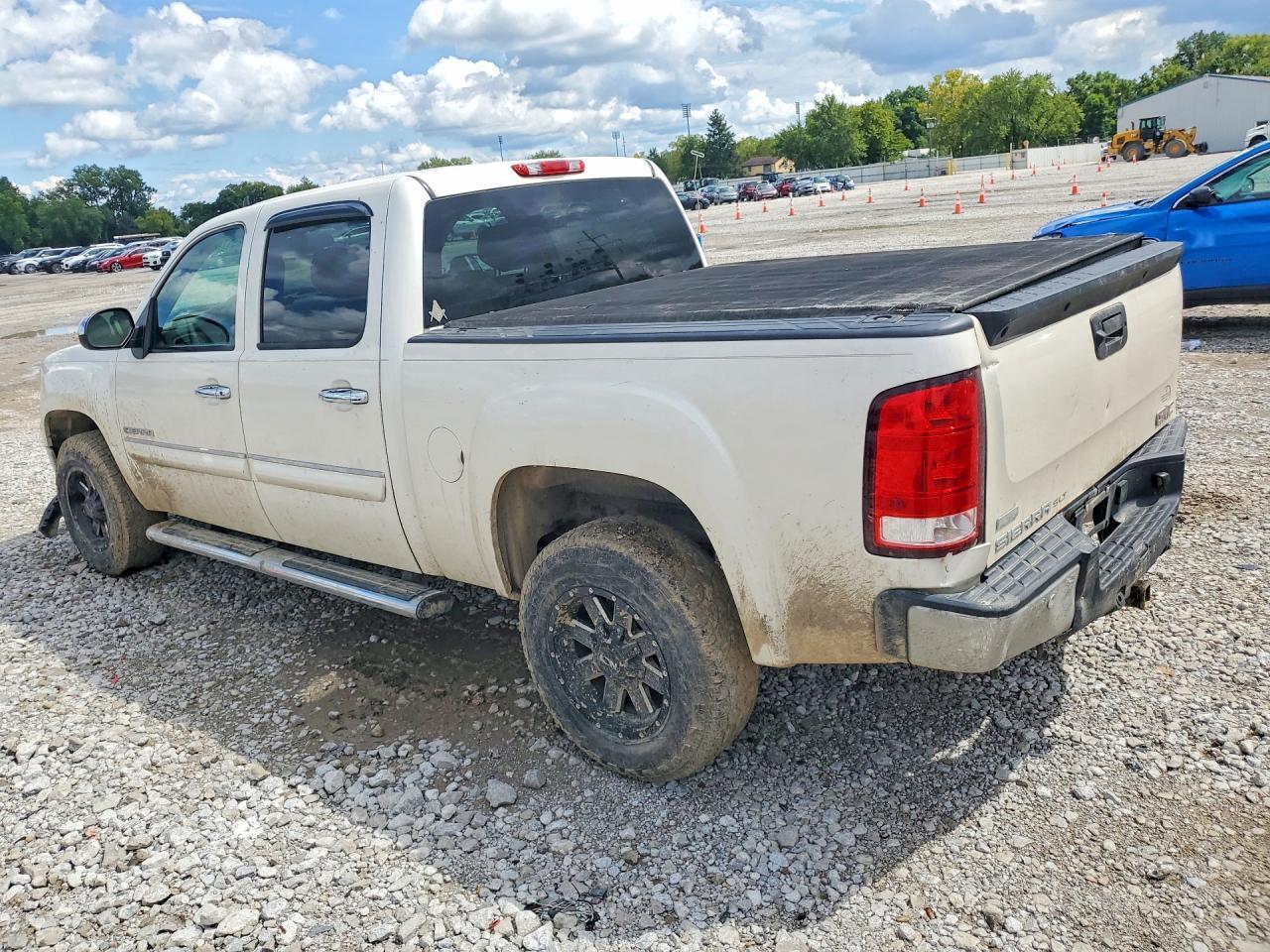 2011 GMC Sierra K1500 SLT