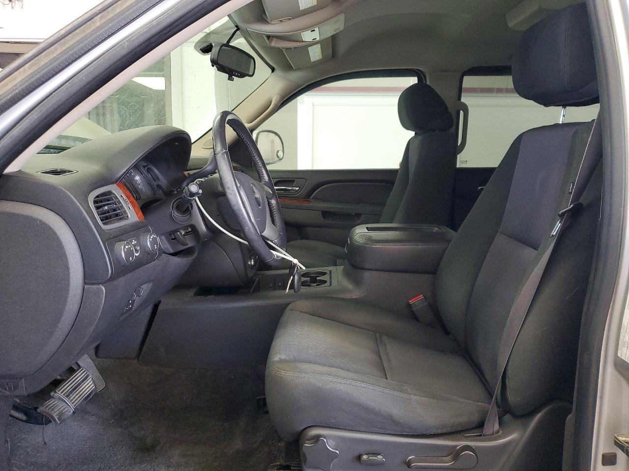 2011 GMC Yukon sle