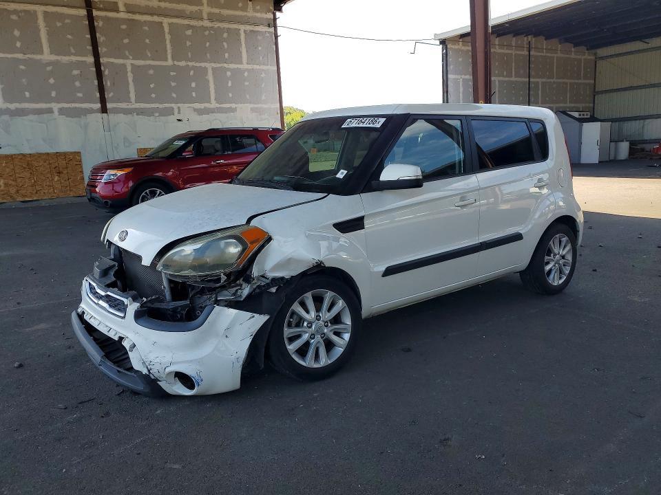 2012 KIA Soul +
