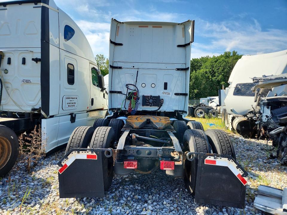 2019 International LT625