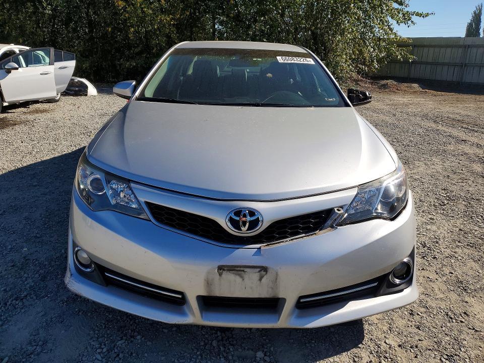 2012 Toyota Camry se