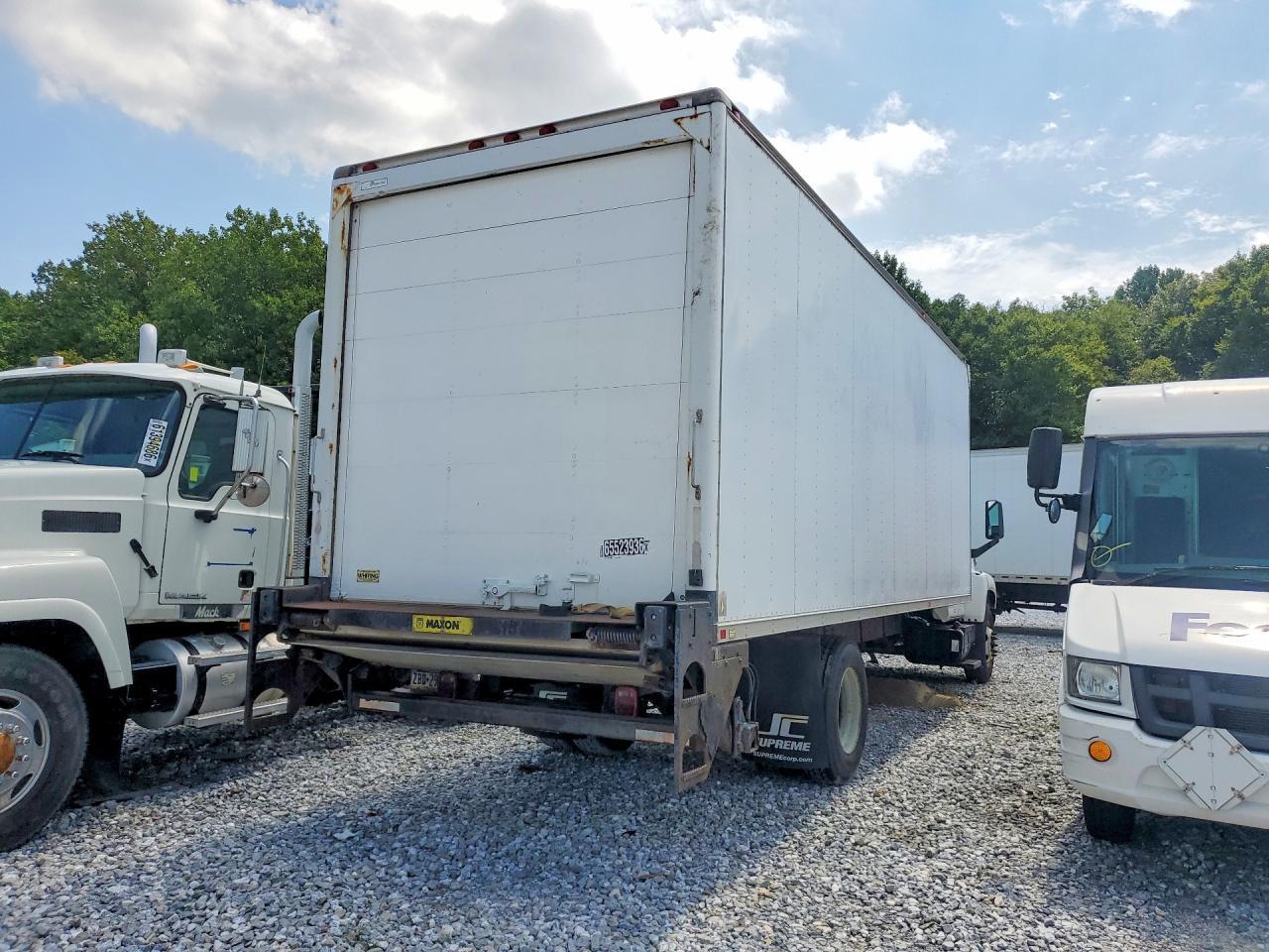 2007 GMC C6500 BOX Truck