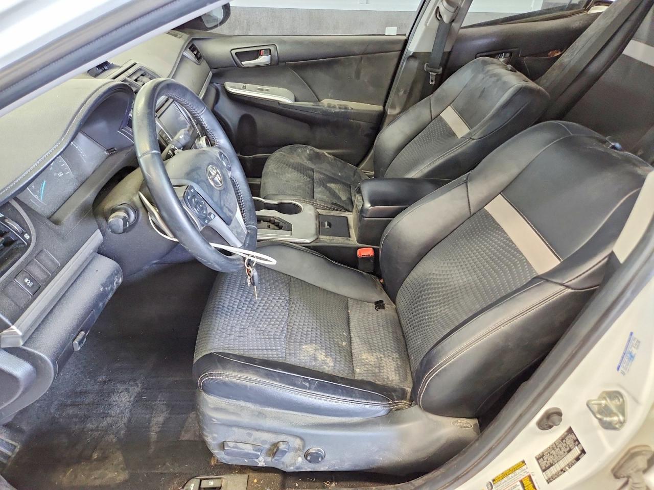 2013 Toyota Camry se