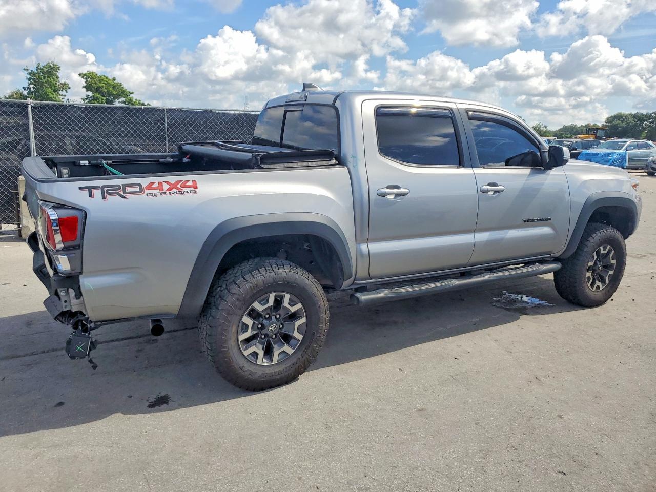 2021 Toyota Tacoma TRD OFF-Road