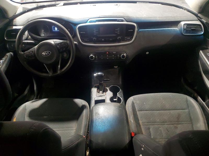 2016 KIA Sorento lx V6