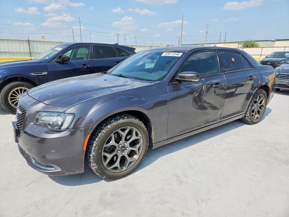 2016 Chrysler 300 s