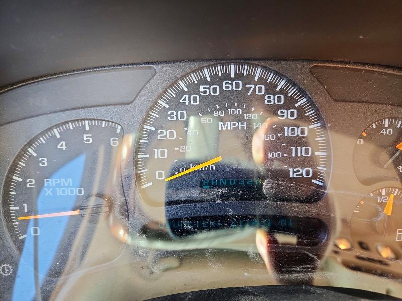 2004 Cadillac Escalade Luxury