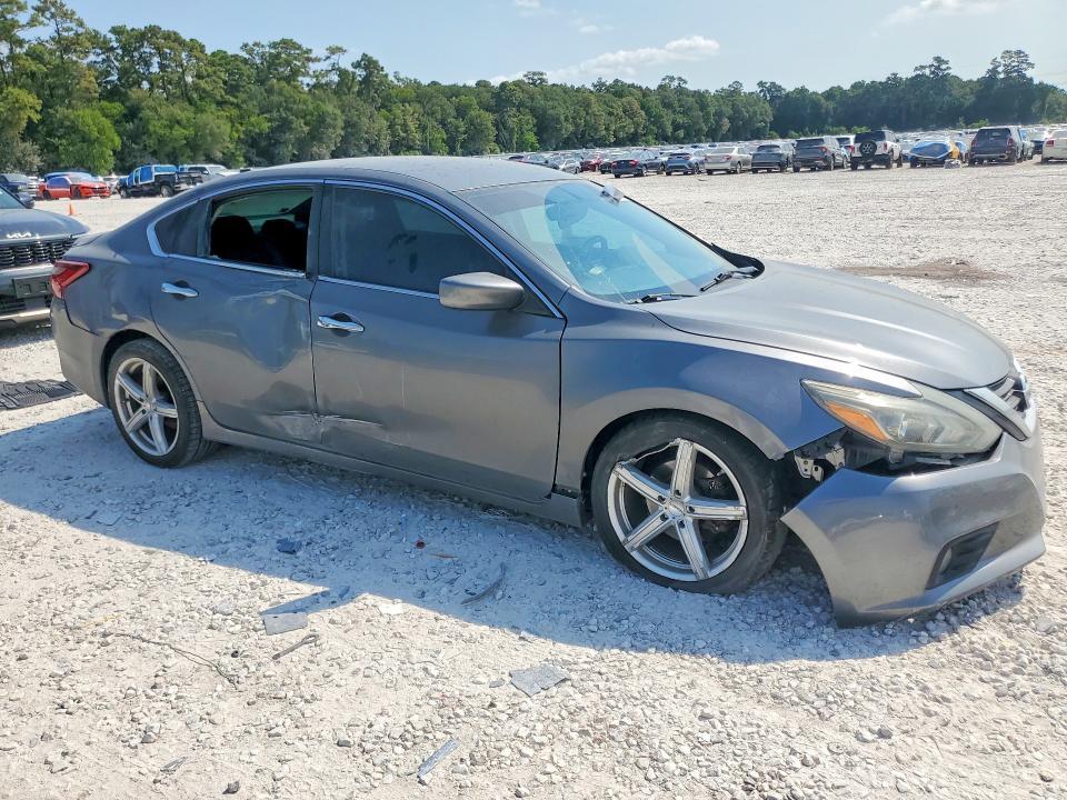 2018 Nissan Altima 2.5 SR
